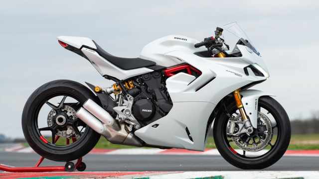 Ducati store supersport 950s